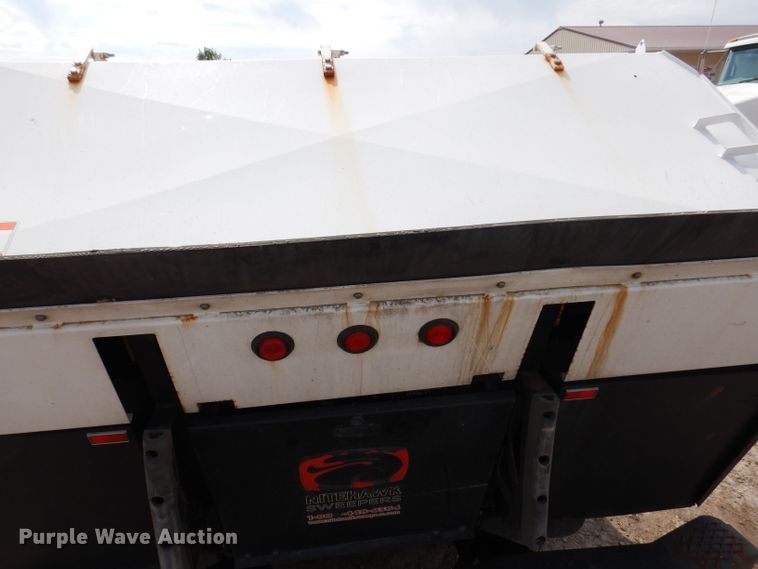 image for item KN9815 2016 Isuzu NPR  street sweeper truck