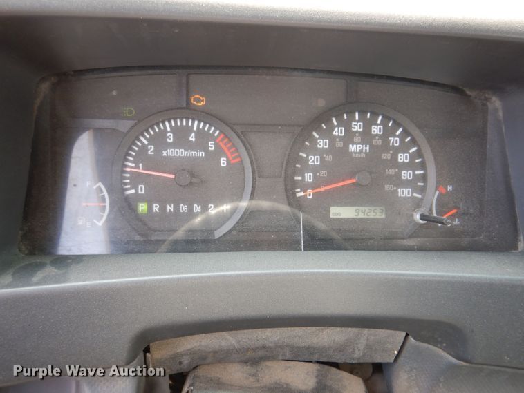 image for item KN9815 2016 Isuzu NPR  street sweeper truck