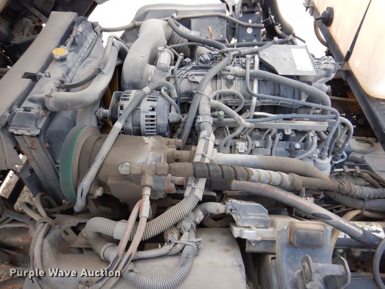 image for item KN9815 2016 Isuzu NPR  street sweeper truck