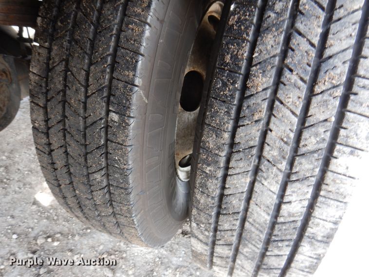 image for item KN9815 2016 Isuzu NPR  street sweeper truck