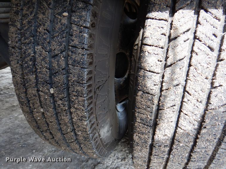 image for item KN9815 2016 Isuzu NPR  street sweeper truck