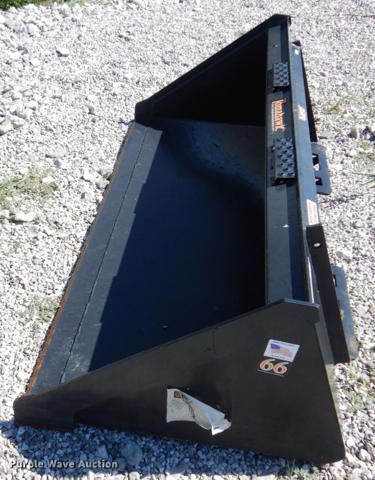 image for item KR9147 Tomahawk 66  skid steer bucket