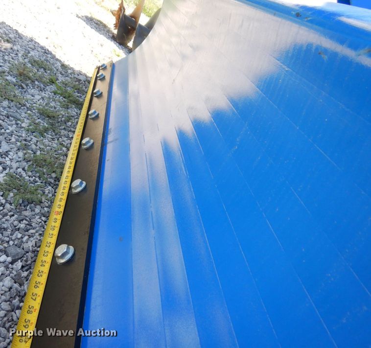 image for item KR9149 2021 TopCat SSSG72  skid steer dozer blade