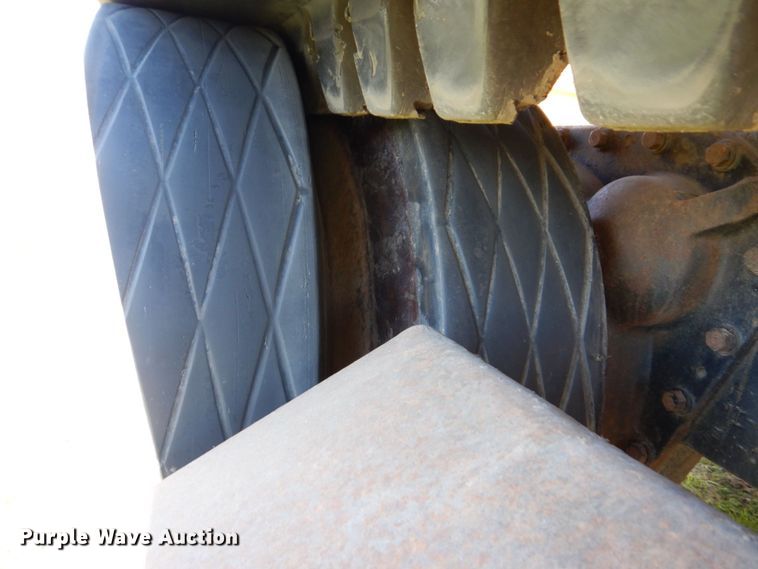 image for item KR9155 1994 Caterpillar Challenger 85C  tractor