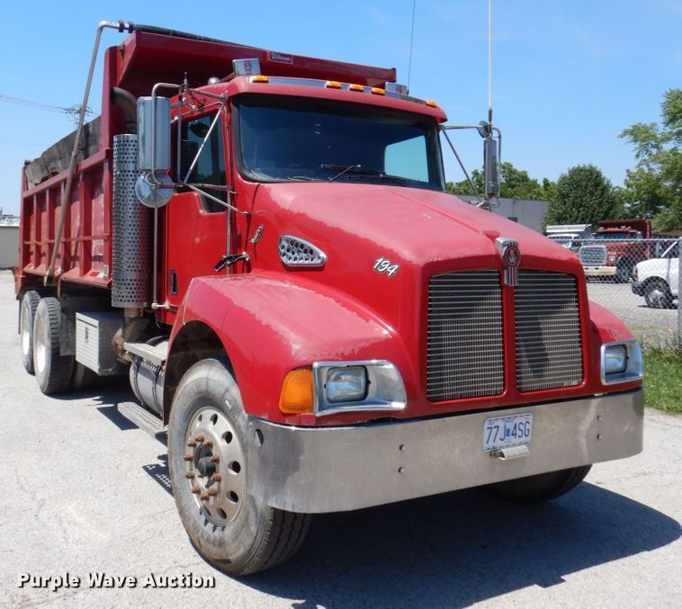 image for item KR9166 2003 Kenworth T300  dump truck
