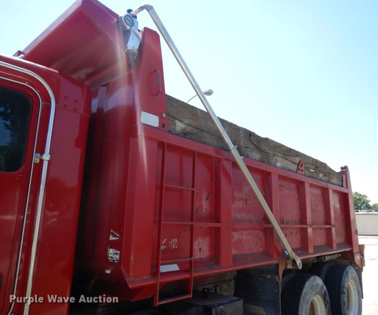 image for item KR9166 2003 Kenworth T300  dump truck