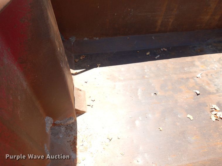 image for item KR9166 2003 Kenworth T300  dump truck