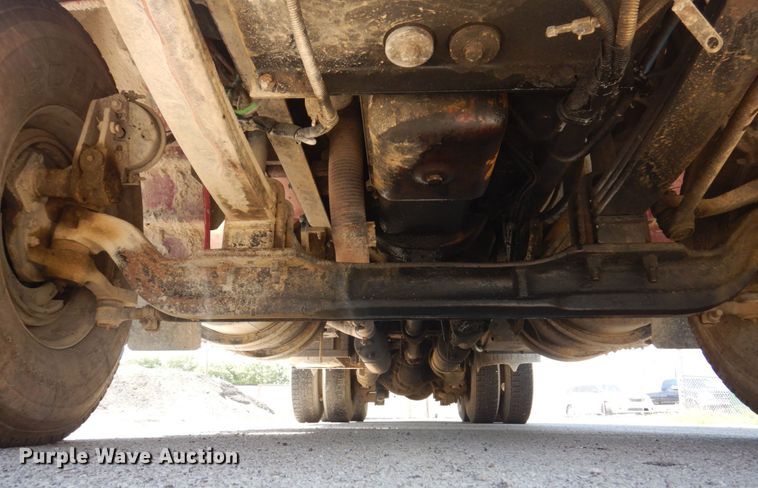 image for item KR9166 2003 Kenworth T300  dump truck