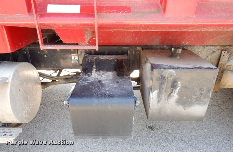 image for item KR9166 2003 Kenworth T300  dump truck