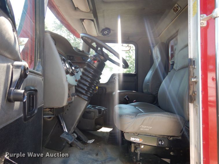 image for item KR9166 2003 Kenworth T300  dump truck