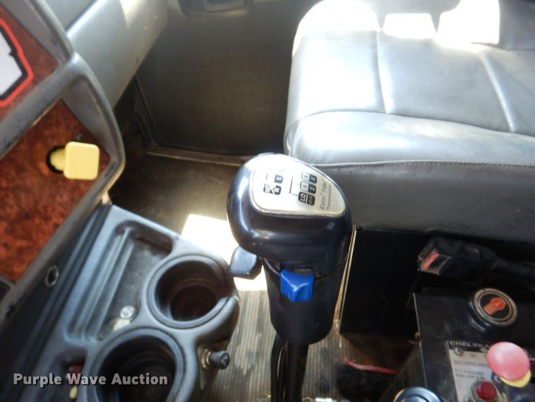 image for item KR9166 2003 Kenworth T300  dump truck