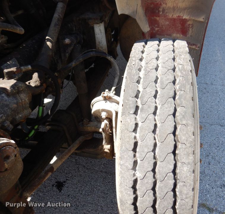 image for item KR9166 2003 Kenworth T300  dump truck