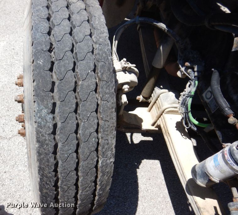 image for item KR9166 2003 Kenworth T300  dump truck