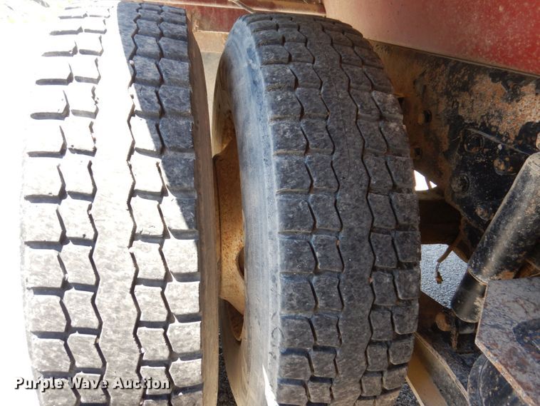 image for item KR9166 2003 Kenworth T300  dump truck