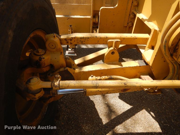 image for item KS9956 1988 Caterpillar 140G  motor grader