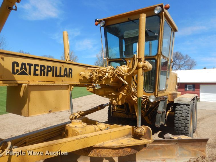 image for item KS9956 1988 Caterpillar 140G  motor grader