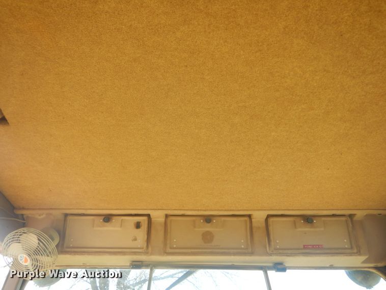 image for item KS9956 1988 Caterpillar 140G  motor grader