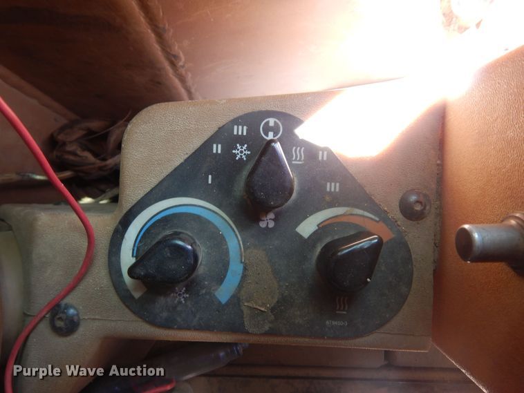 image for item KS9956 1988 Caterpillar 140G  motor grader