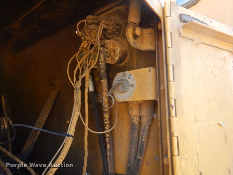 image for item KS9956 1988 Caterpillar 140G  motor grader