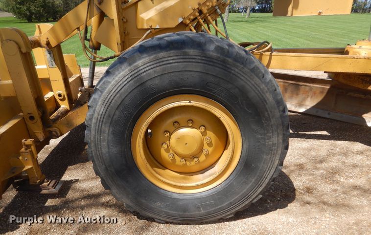 image for item KS9956 1988 Caterpillar 140G  motor grader