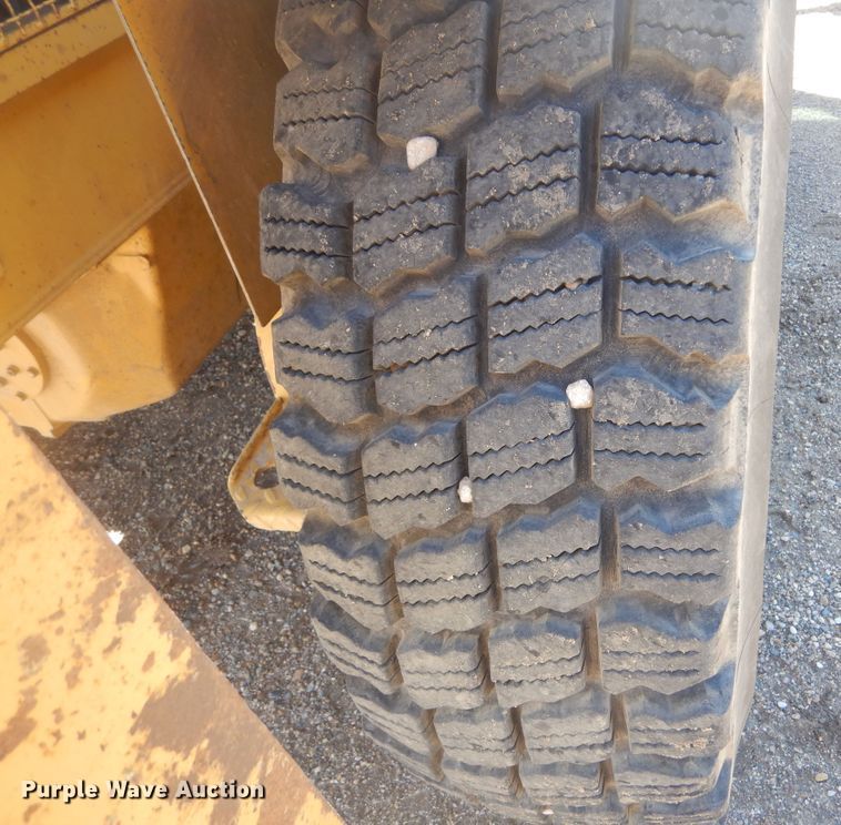 image for item KS9956 1988 Caterpillar 140G  motor grader