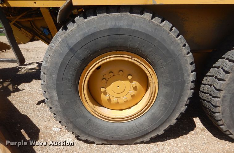 image for item KS9956 1988 Caterpillar 140G  motor grader