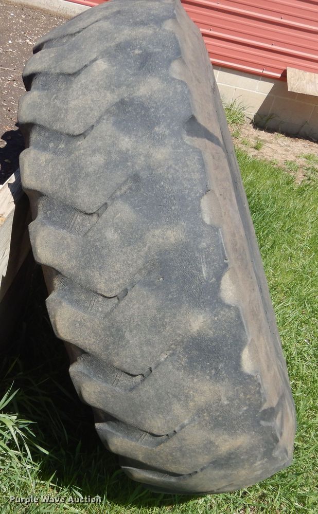 image for item KS9956 1988 Caterpillar 140G  motor grader