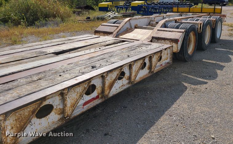 image for item L1264 2000 Load King HDD503/554MB  lowboy equipment trailer