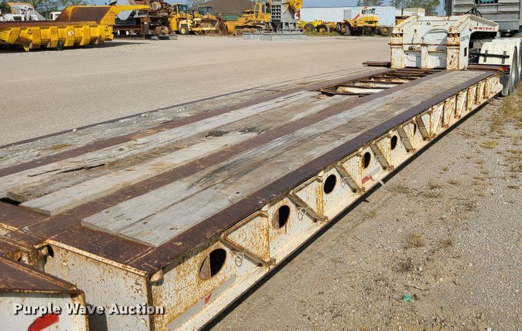 image for item L1264 2000 Load King HDD503/554MB  lowboy equipment trailer