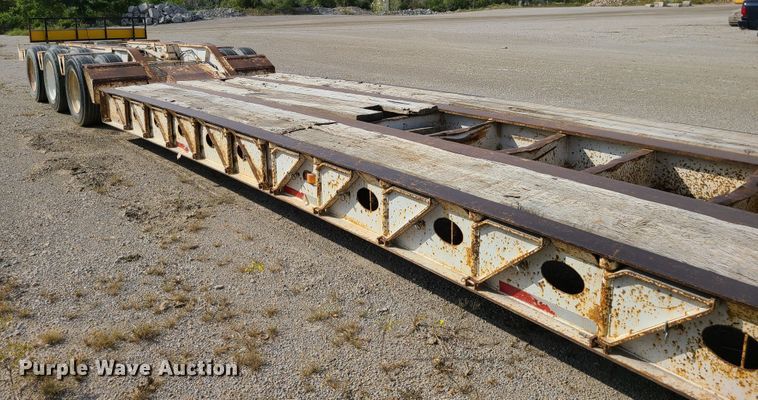 image for item L1264 2000 Load King HDD503/554MB  lowboy equipment trailer
