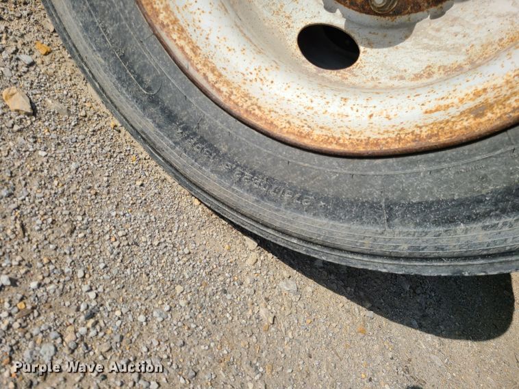 image for item L1264 2000 Load King HDD503/554MB  lowboy equipment trailer