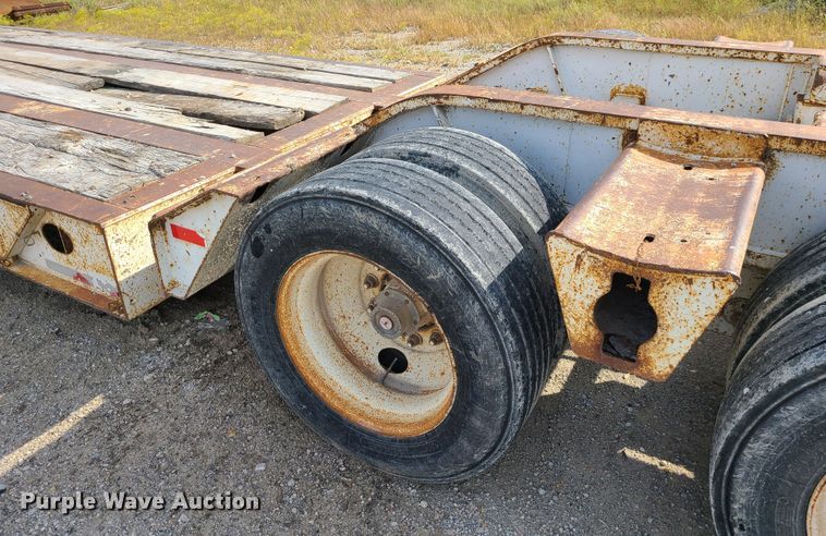 image for item L1264 2000 Load King HDD503/554MB  lowboy equipment trailer