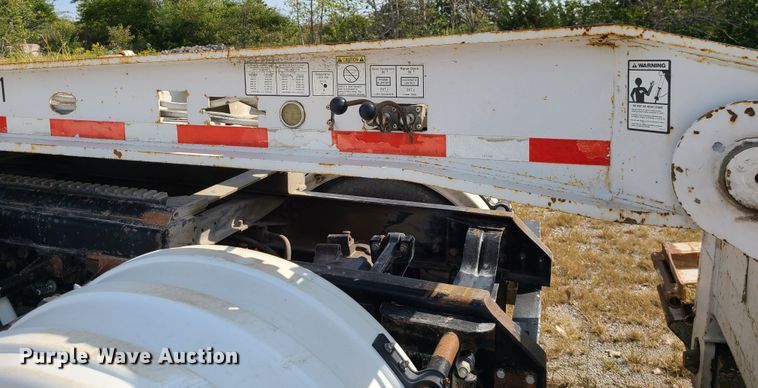 image for item L1264 2000 Load King HDD503/554MB  lowboy equipment trailer