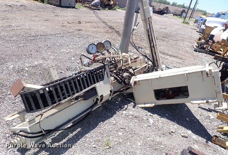 image for item LD9549 Shop built  skid steer directional boring unit