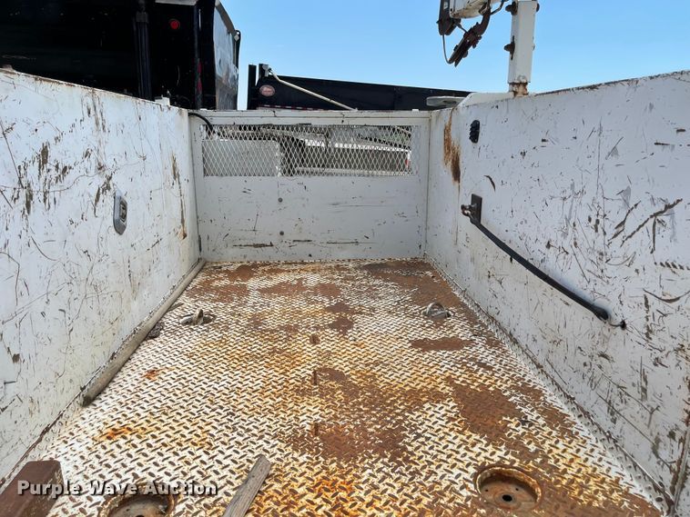 image for item LF9137 Maintainer P-438  service bed