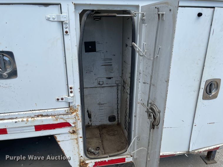 image for item LF9137 Maintainer P-438  service bed