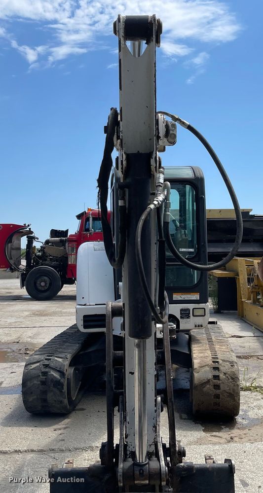 image for item LF9138 2007 Bobcat 337G  mini excavator