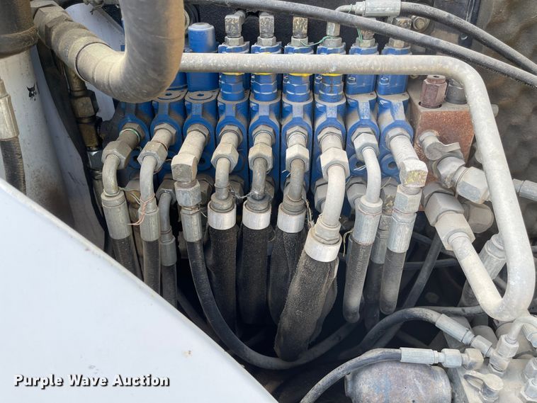 image for item LF9138 2007 Bobcat 337G  mini excavator