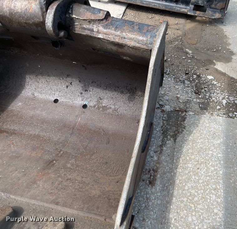 image for item LF9138 2007 Bobcat 337G  mini excavator