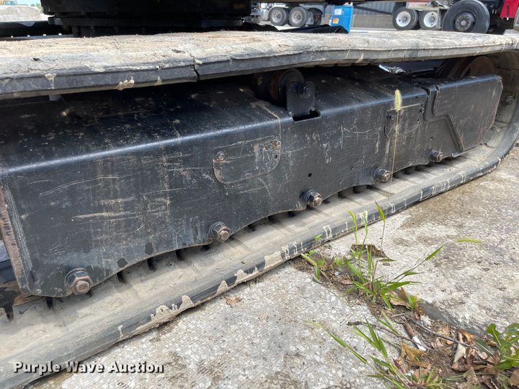 image for item LF9138 2007 Bobcat 337G  mini excavator