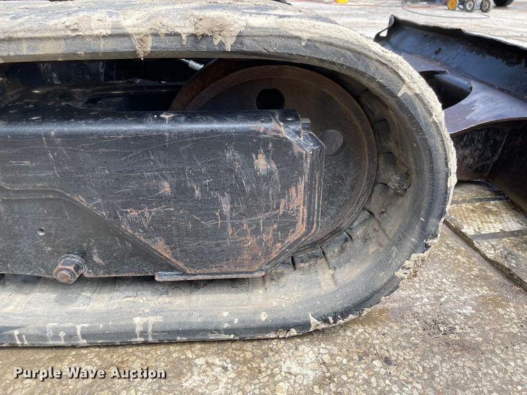 image for item LF9138 2007 Bobcat 337G  mini excavator