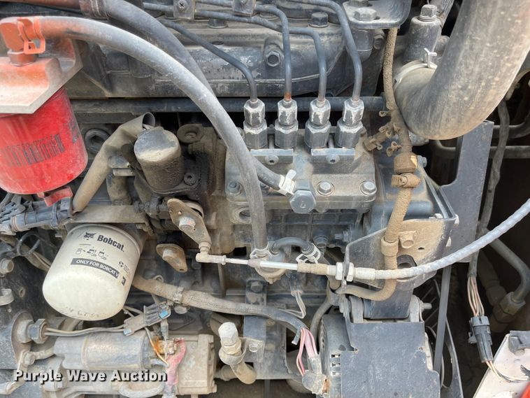 image for item LF9139 2007 Bobcat S250  skid steer loader