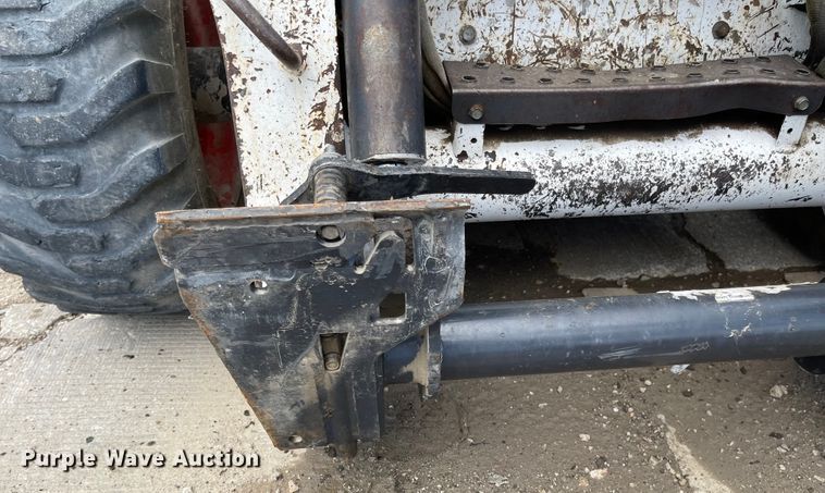 image for item LF9139 2007 Bobcat S250  skid steer loader