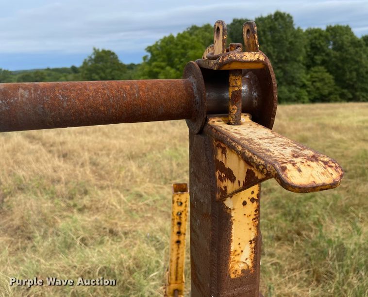 image for item LF9197 1990 Butler  reel trailer