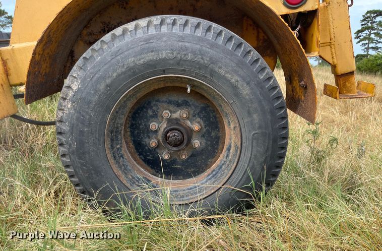 image for item LF9197 1990 Butler  reel trailer