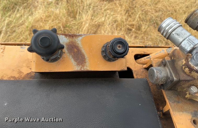 image for item LF9198 1976 Case 475  cable plow