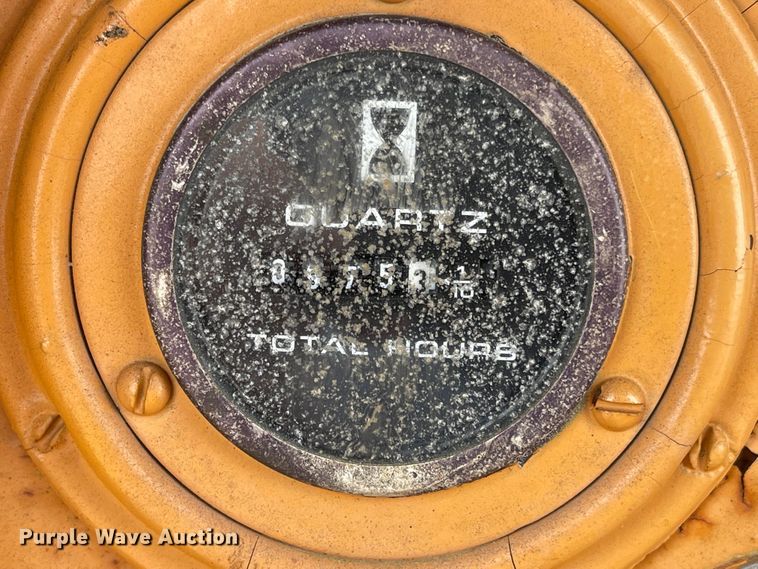 image for item LF9198 1976 Case 475  cable plow