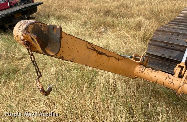 image for item LF9198 1976 Case 475  cable plow