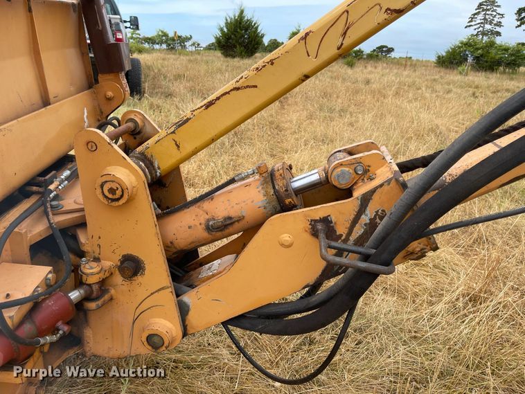 image for item LF9198 1976 Case 475  cable plow