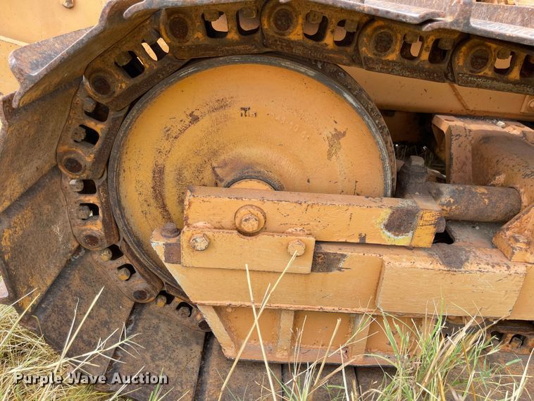 image for item LF9198 1976 Case 475  cable plow